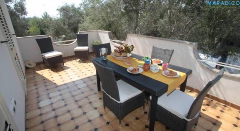 House with terrace, BBQ & garden in Melendugno