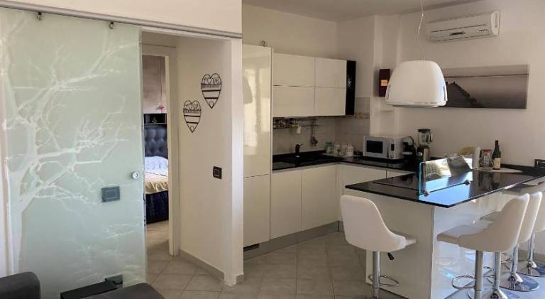 Holiday apartment with 2 rooms for 6 persons in Alghero