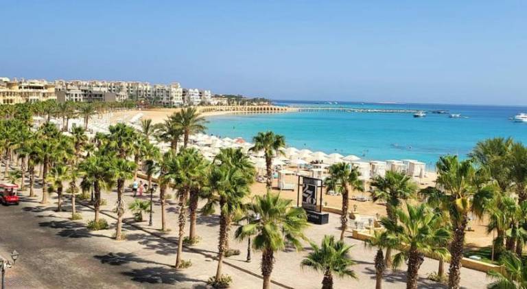Velky apartman 50 m od plaze s pristupem zdarma- Sahl Hasheesh Hurghada resort Andalusie in Hurghada