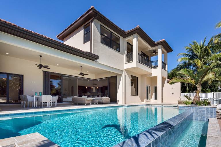 Villa Royal Harbor
