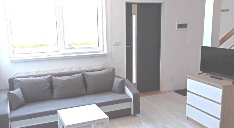 Apartment with BBQ, terrace & garden — photo 3