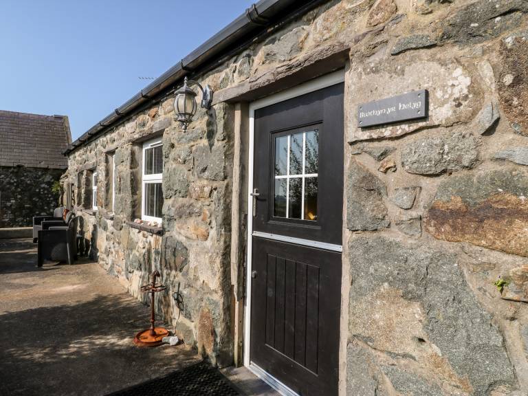 Family-friendly wonderful cottage with garden | Dogs allowed — photo 2