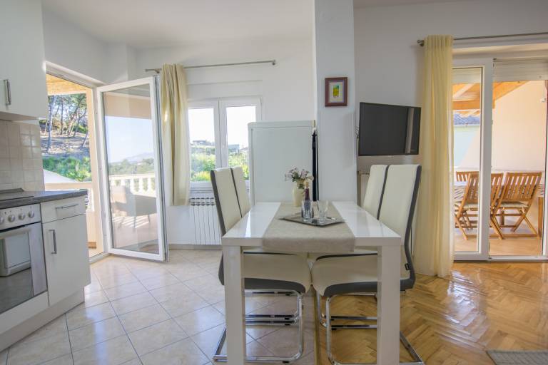 Holiday apartment with terrace, pool & barbeque | Pool view — photo 3