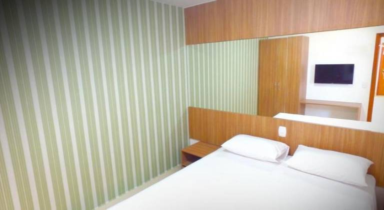 Apartment with sauna, grill & hot tub | Suitable for remote work | Pets allowed — photo 2