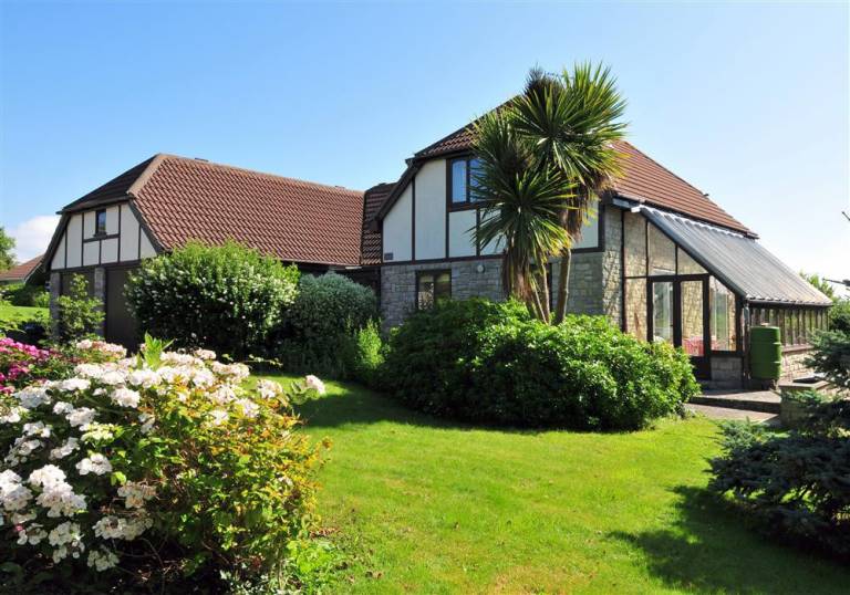 Cabin  Lyme Regis