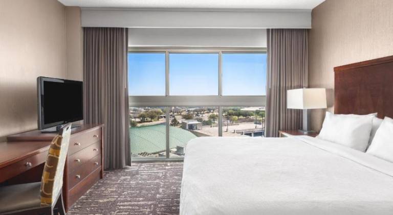 Embassy Suites by Hilton Dallas Frisco Hotel & Convention Center — photo 2