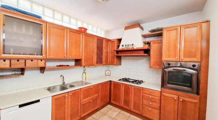 Rental apartment with 2 rooms for 6 persons — photo 3