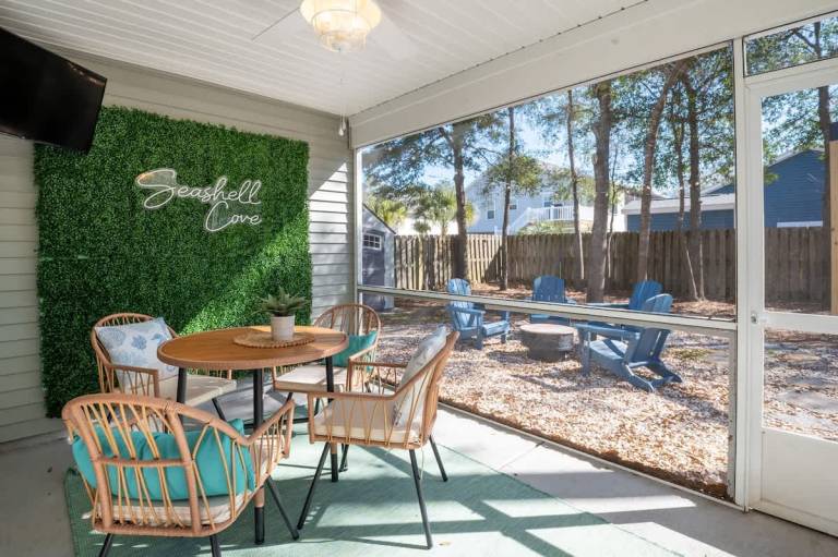 House Oak Island