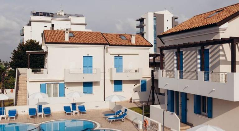 ANIMA JESOLO - DRAGO VILLAGE, Beach & Pool, 2 Parkings in Jesolo