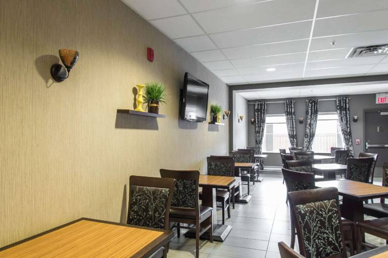 MainStay Suites Winnipeg — photo 3