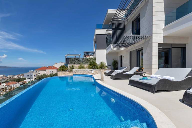 Villa with patio, jacuzzi & private pool | Pool view — photo 3