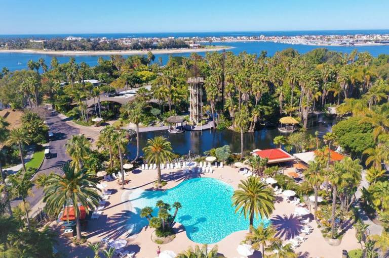 Paradise Point Resort & Spa