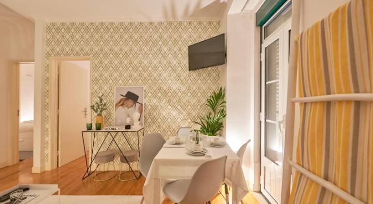 Apartment with terrace | Near Monastery of São Vicente de Fora | Perfect for remote work — photo 4