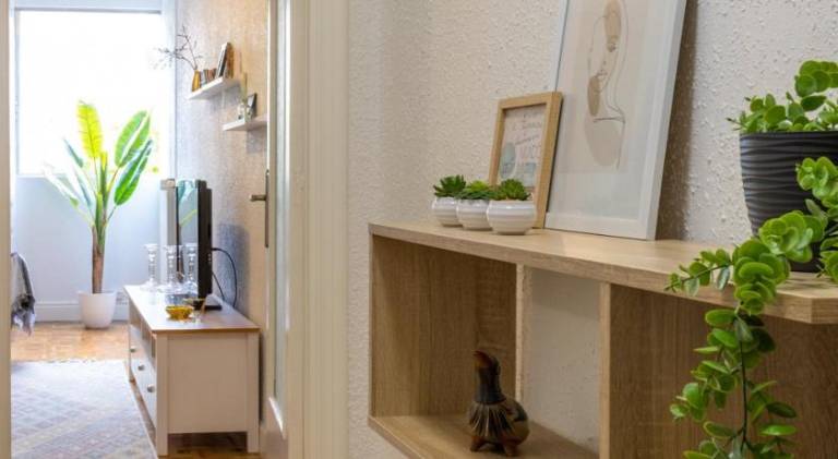 Rental apartment with terrace — photo 2