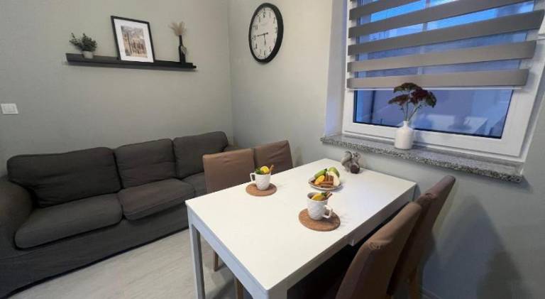 Rental apartment with 2 rooms for 6 persons — photo 4