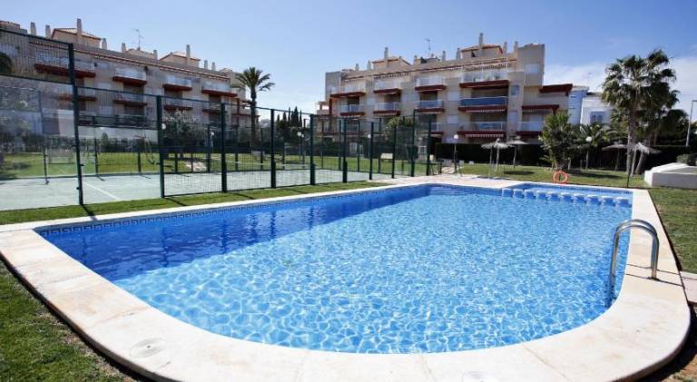 Holiday apartment with pool in Denia