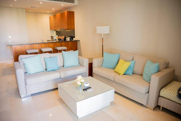 Holiday apartment with pool — photo 2
