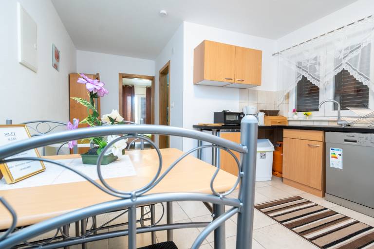 Apartament Tribanj