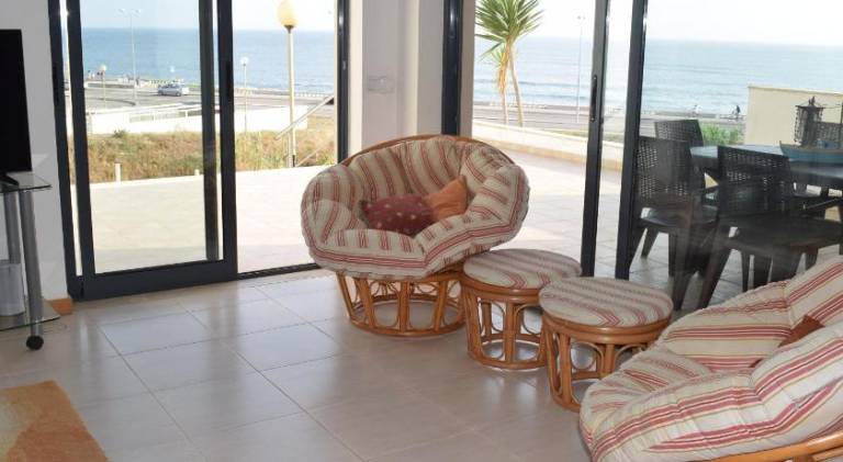 Fully equipped villa with garden, grill & jacuzzi | Next to the beach | Pets are welcome in Coimbra