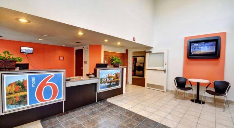 Motel6 Newport, RI — photo 2