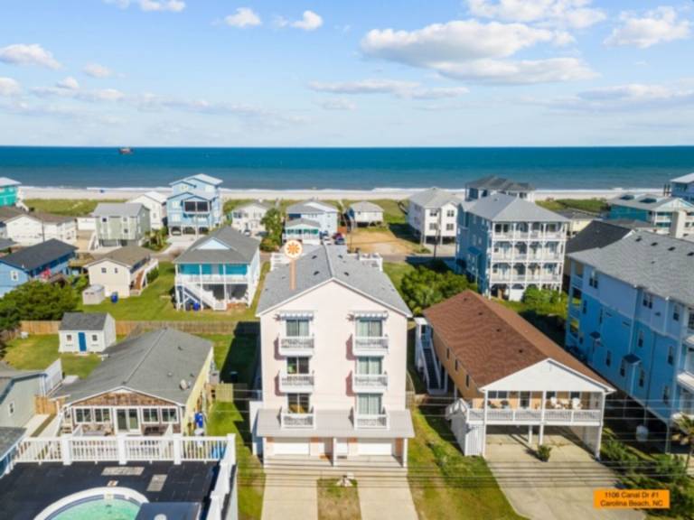 Child-friendly house with patio & garden | Next to the beach | Dogs allowed — photo 2