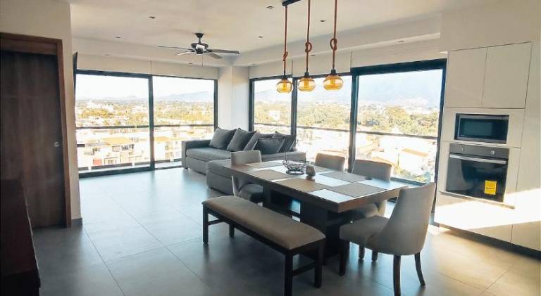 Rental apartment with hot tub & pool in Puerto Vallarta