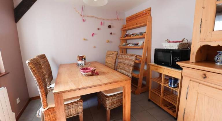 Holiday apartment with 3 rooms for 6 persons — photo 4