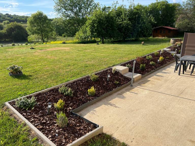 Big cottage with barbecue & yard | Pets allowed — photo 4