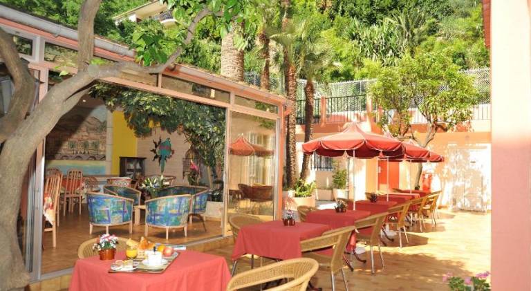 Hotel Menton Riviera in Menton