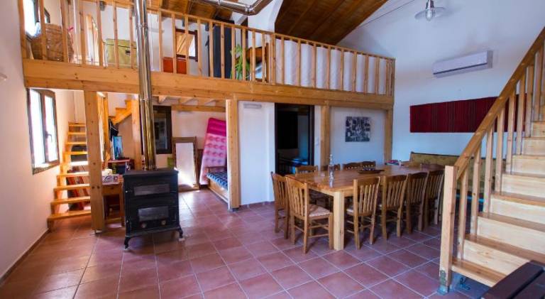 Fully equipped house with private pool, BBQ & yard | Suitable for remote work | Dogs allowed — photo 3