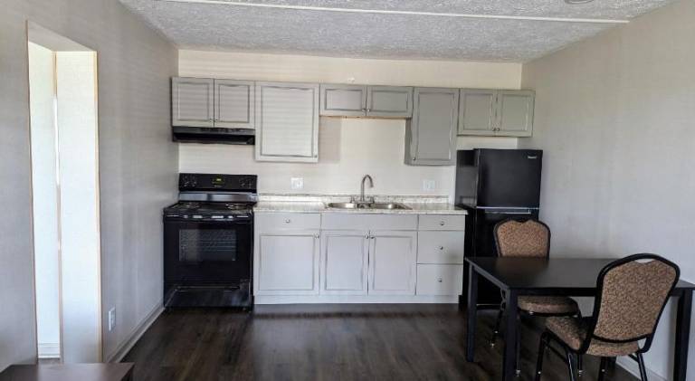 Super 8 By Wyndham Wytheville — photo 2
