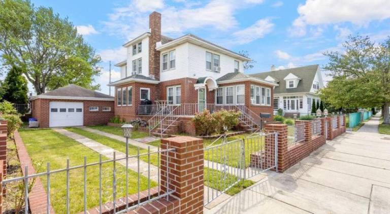 Apartment | Pet-friendly in Absecon, NJ