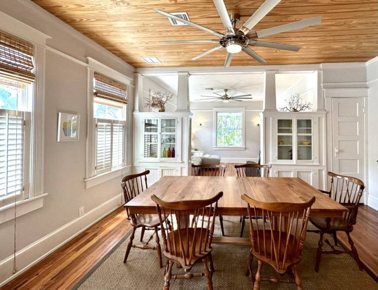 Renovated 1920 Craftman - Historic DT 2 Blocks – Vilano Beach only 3Mi — photo 3