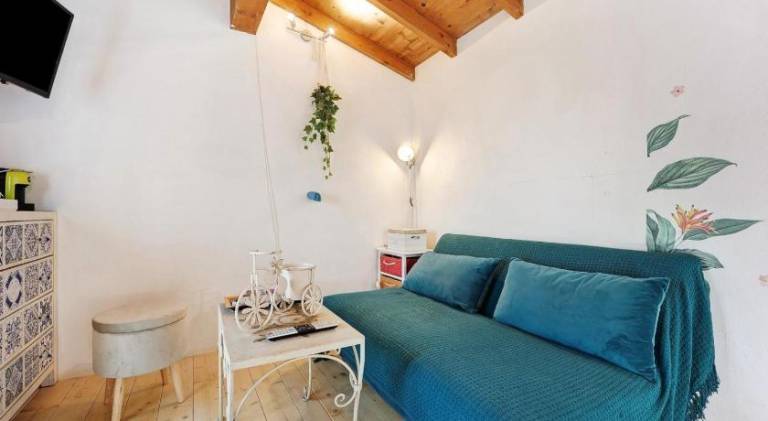 Apartment with 1 room for 4 persons — photo 2