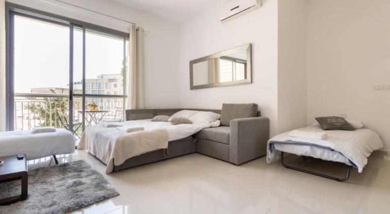 Apartment | Near Church of the Holy Sepulchre | Pet-friendly — photo 2