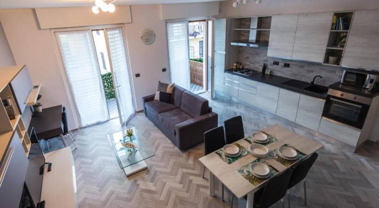 Rental apartment with 1 room for 5 persons in Celle Ligure
