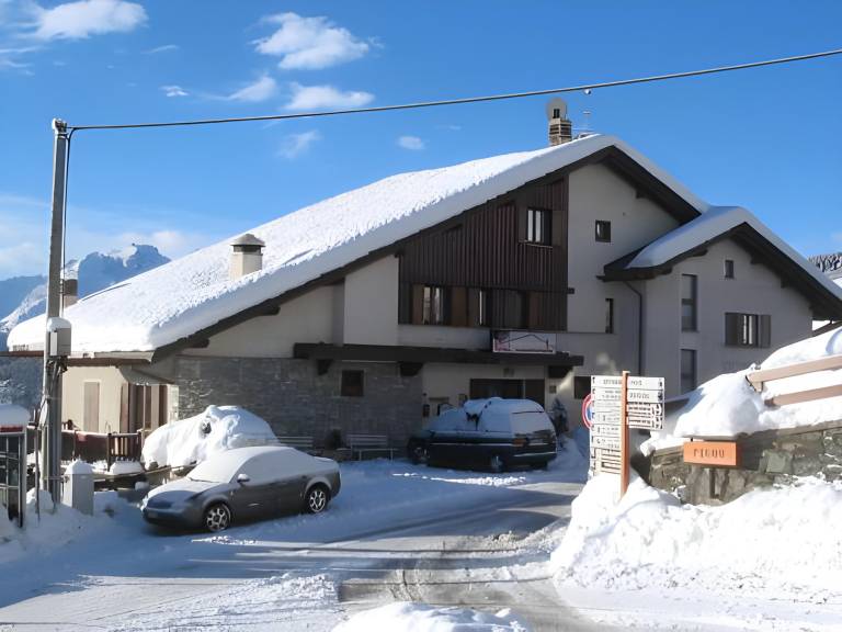 Hotel Maisonnette in Antey-Saint-Andre
