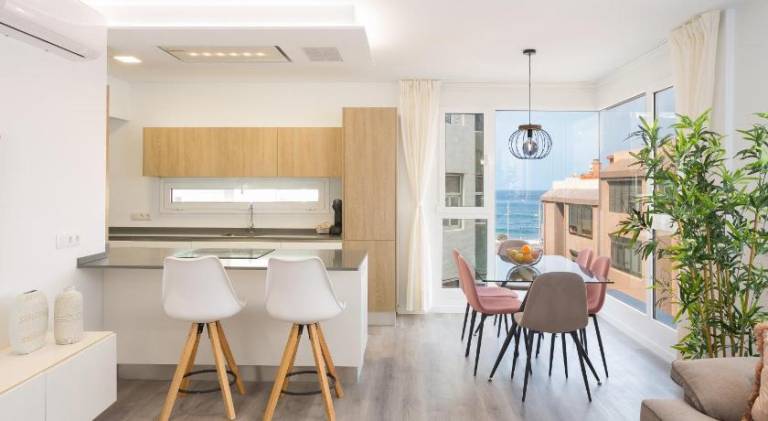 Rental apartment with patio | Beach nearby | Pets allowed — photo 2