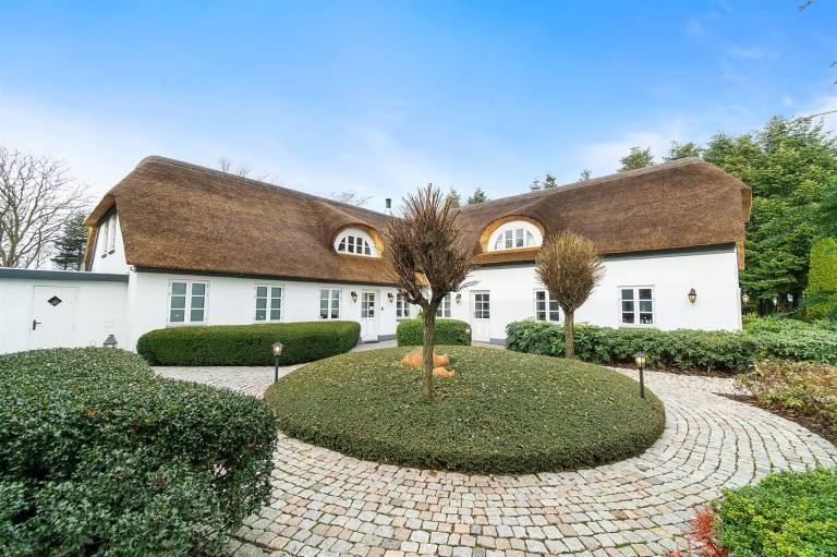 Ferienhaus mit Pool in Bramming Sogn, Nordsee f&uuml;r max. 10 Personen