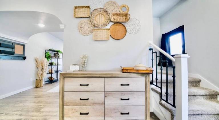 Ample vacation home | Pet-friendly — photo 3