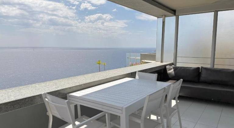 Rental apartment with patio, pool & garden — photo 5