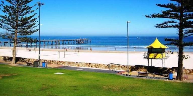 Apartment Henley Beach