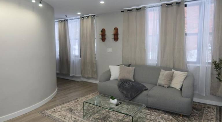 Rental apartment with 2 rooms for 5 persons — photo 2