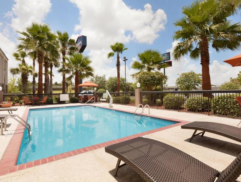 Hampton Inn Sulphur/Lake Charles Area — photo 2