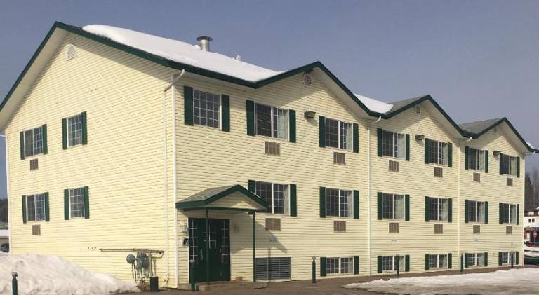 Almada Inn in Fort Nelson, BC