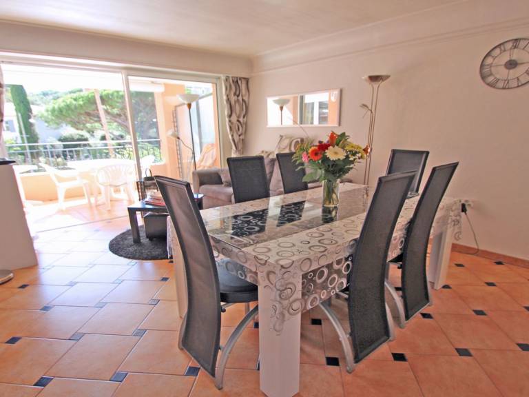 Fully equipped rental apartment with pool & terrace | Next to the beach | Dogs allowed — photo 3