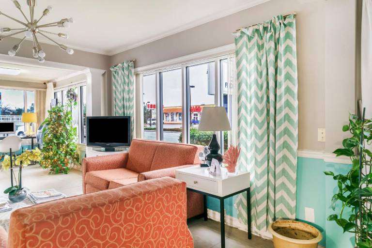 OYO Hotel Myrtle Beach Kings Hwy — photo 2