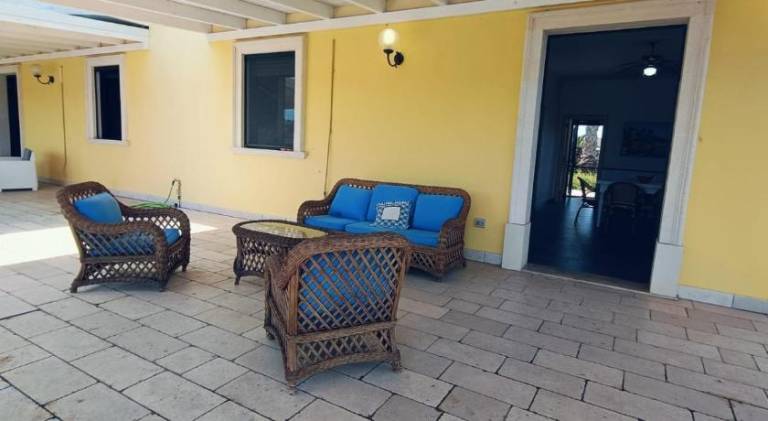 Rental apartment with garden & patio in Porto Cesareo
