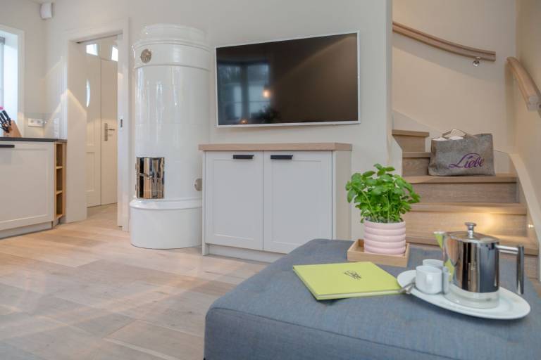 Moderne Ferienwohnung im idyllischen Alt-Westerland mit Natursteinbad. — photo 5