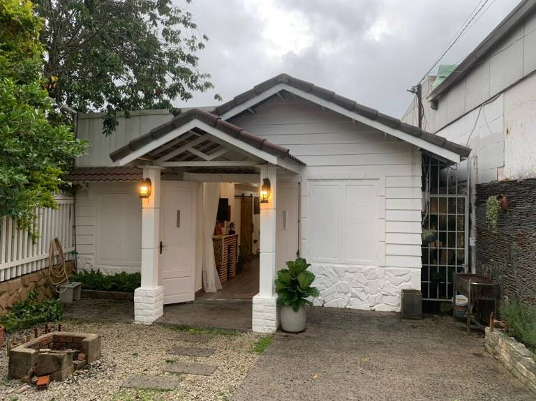 Vacation home with yard & barbecue in Da Lat
